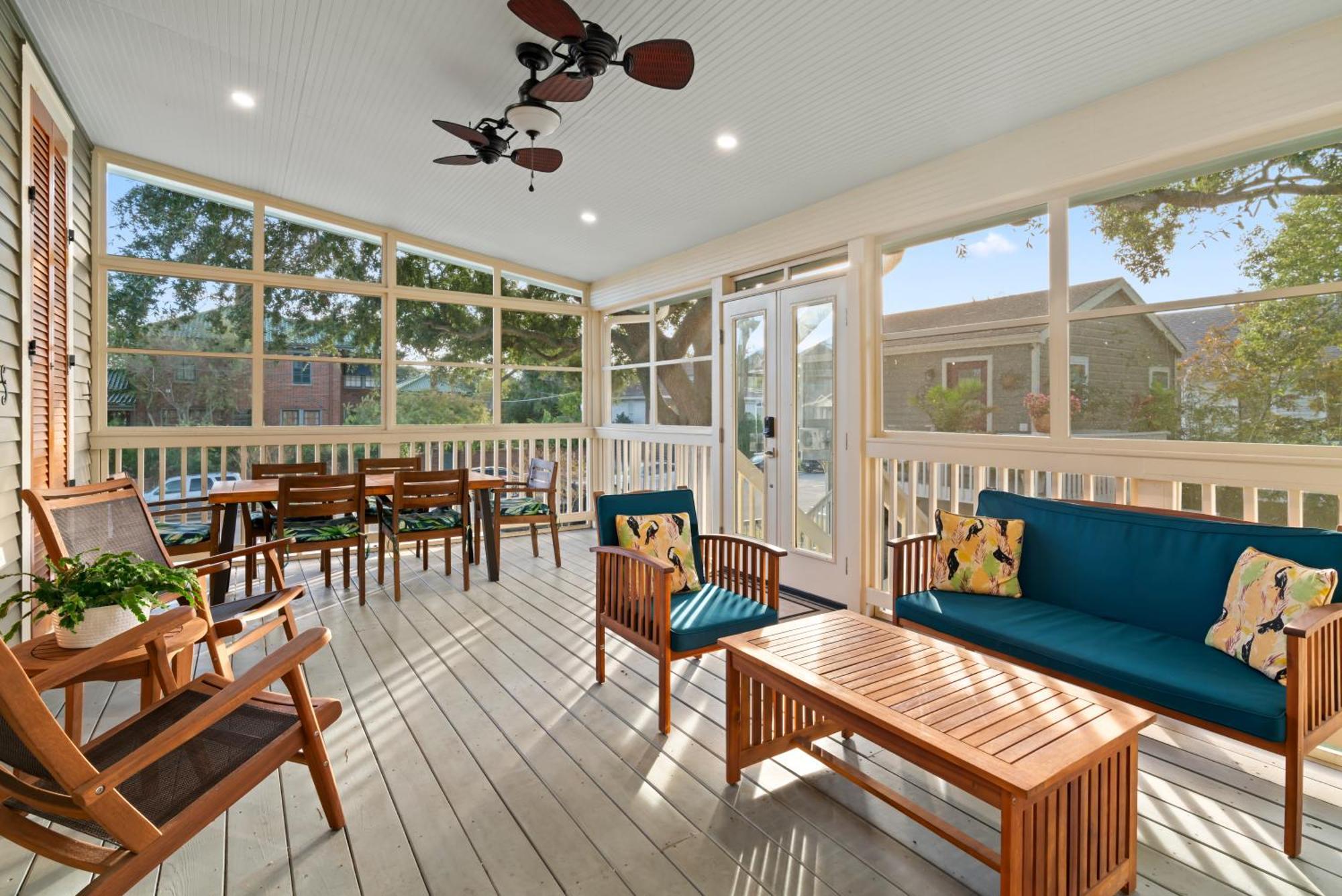 Historic Galveston Family Beach Home With 3 King Beds Exterior photo